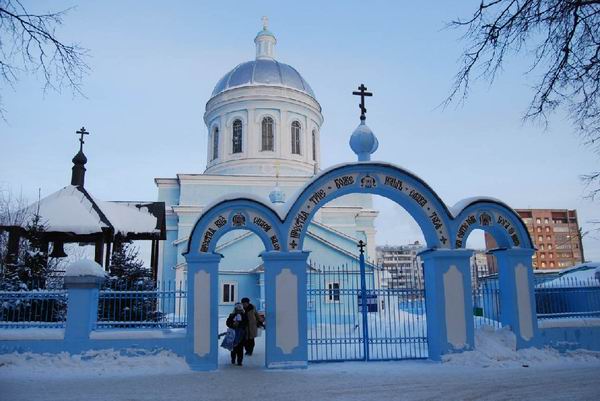 Погода в г озерах. Троицкая Церковь Озеры. Церковь Святой Троицы (озёры). Озеры Коломенский район. Город озёры Московская область.